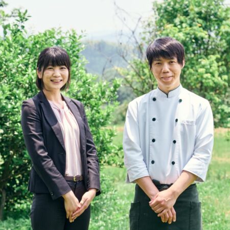 (左)PRや商品開発を担う 天野由紀さん、(右)オーナーシェフ 甲斐公洋さん